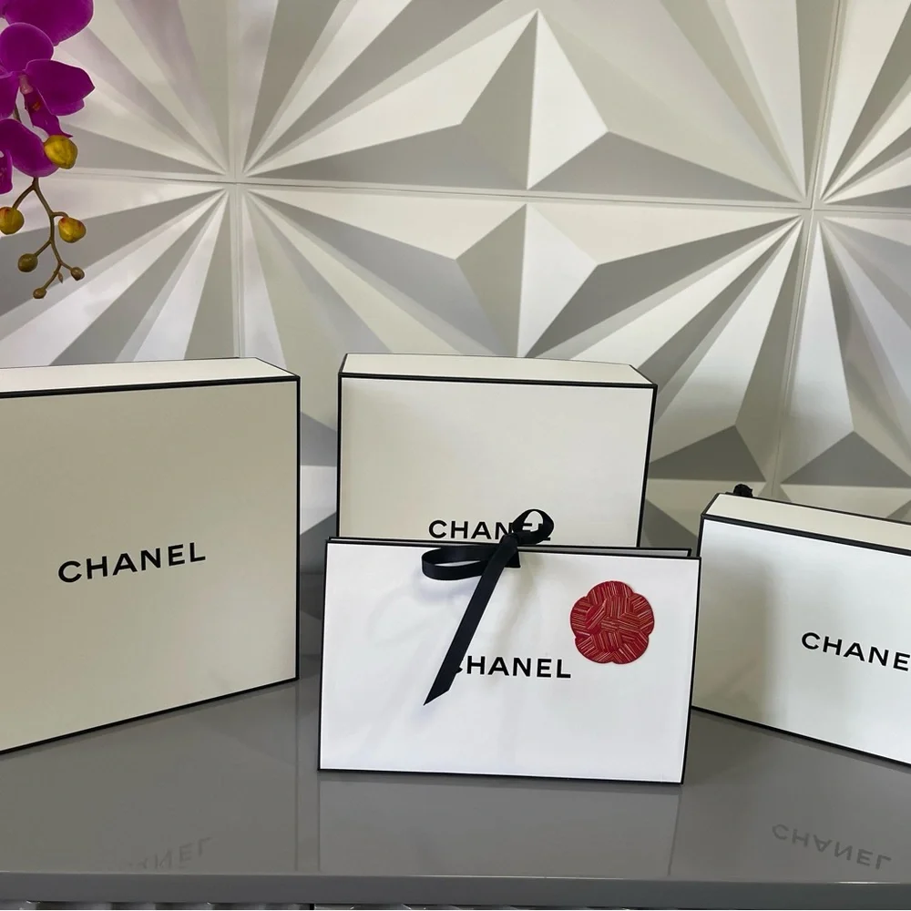 NIB CHANEL Chance Eau de Parfum - 3.4 fl oz full inclusion - Picture 2 of 6